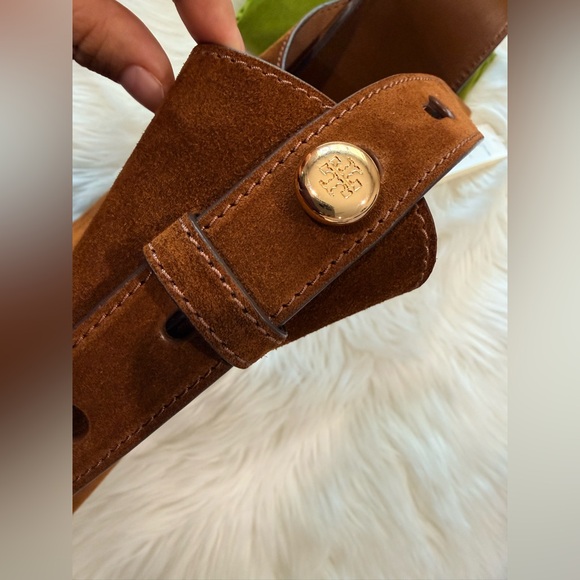 💯 Tory Burch Small Romy Suede Hobo - Picture 9 of 11